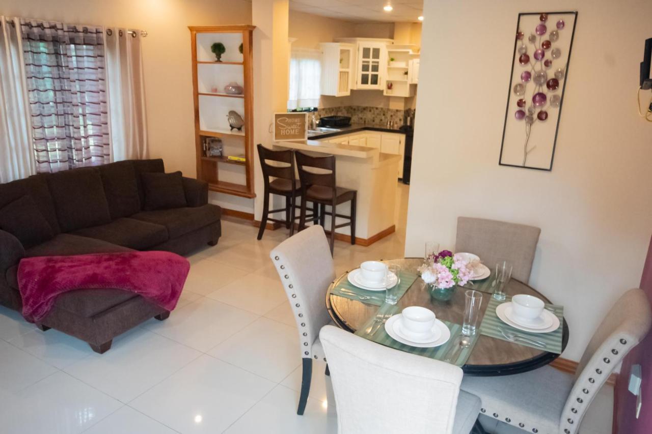 Stacys Place #1 2 Bedroom Apartment Port of Spain Esterno foto