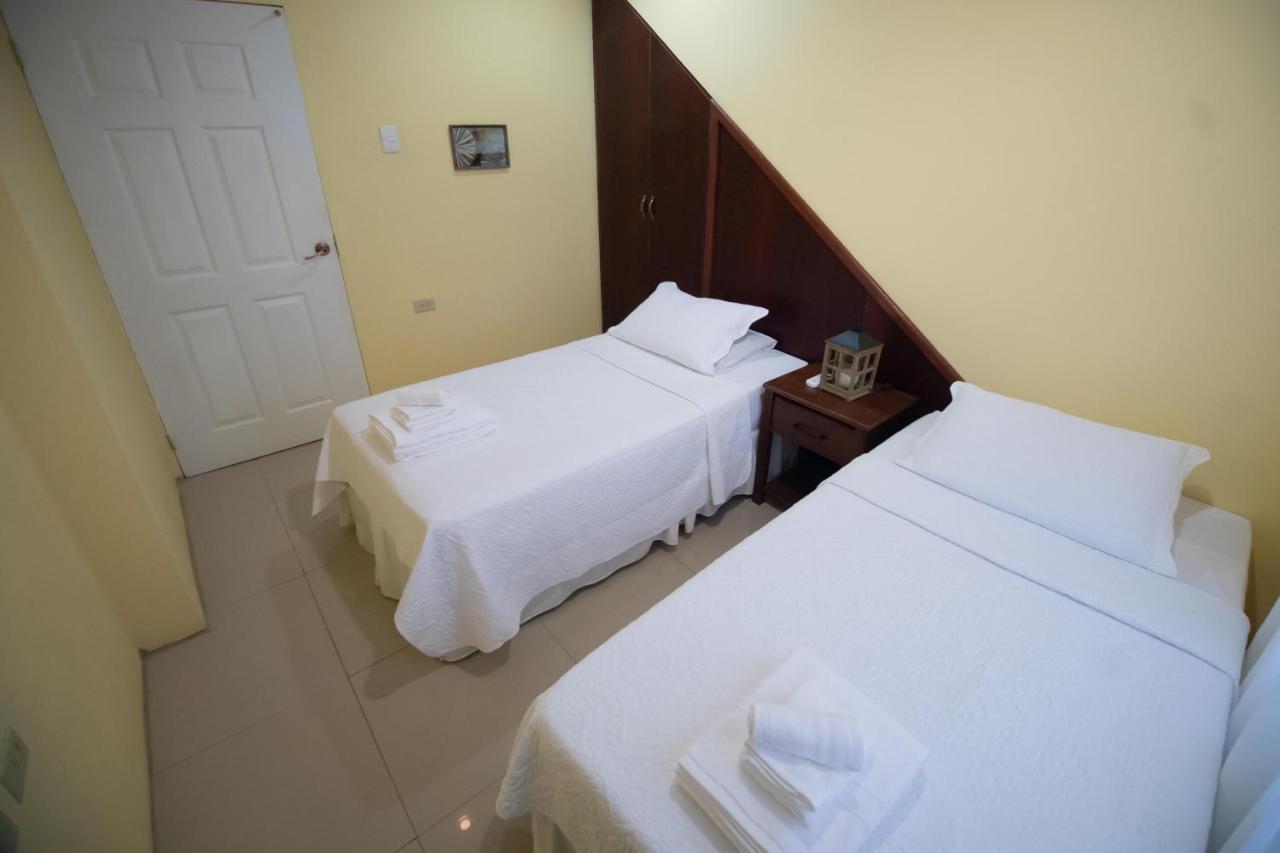 Stacys Place #1 2 Bedroom Apartment Port of Spain Esterno foto